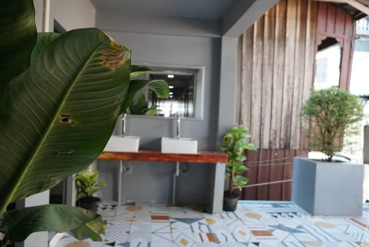 White Rose Guesthouse Kaoh Touch Luaran gambar