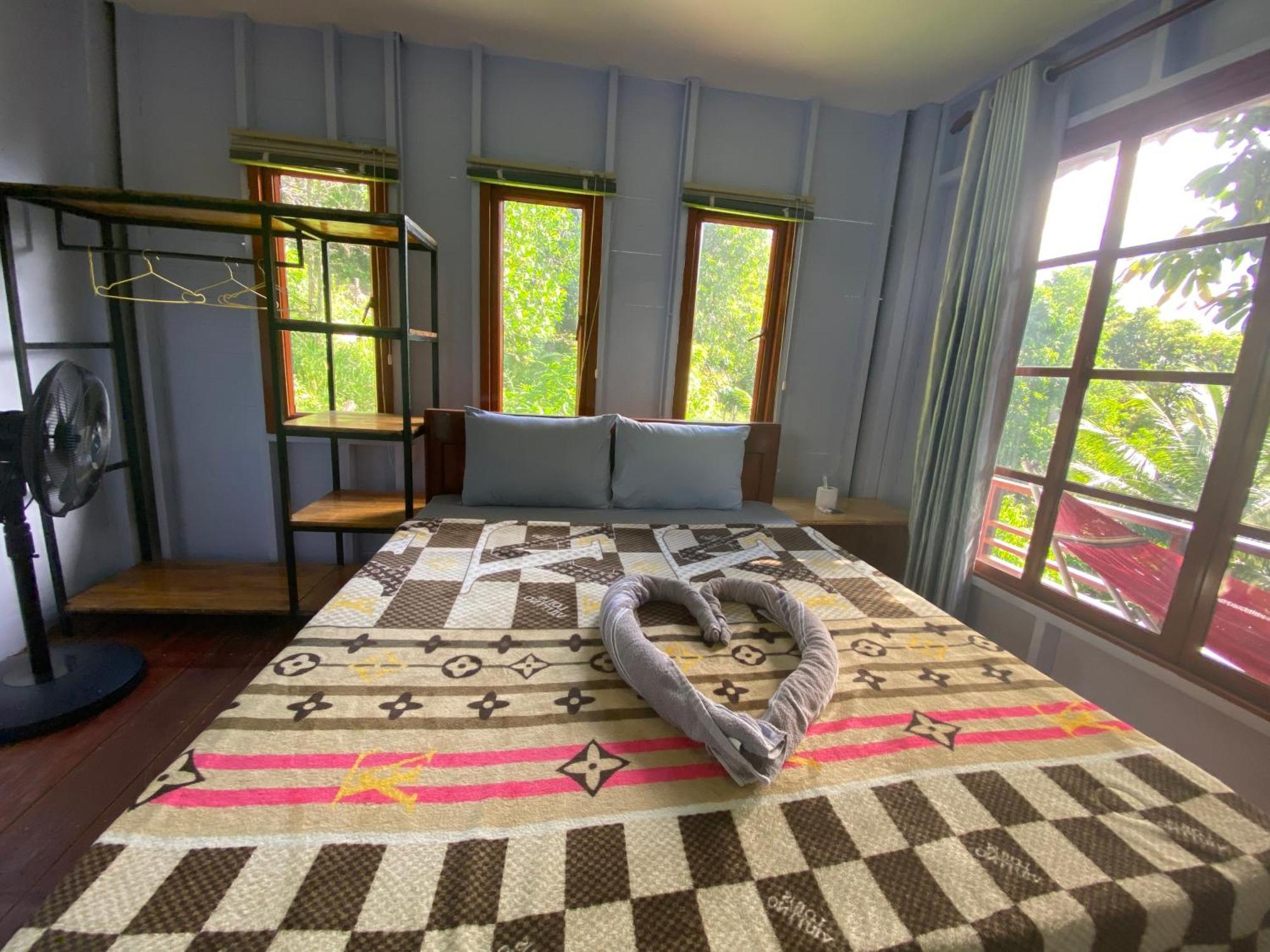 White Rose Guesthouse Kaoh Touch Luaran gambar
