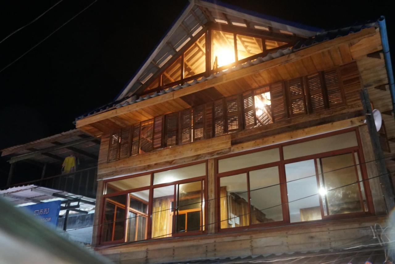 White Rose Guesthouse Kaoh Touch Luaran gambar